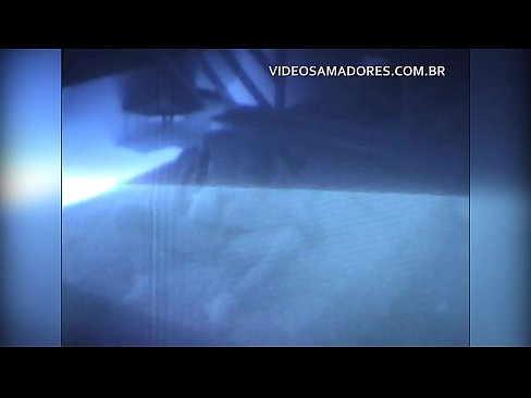 ❤️ Di films nwunye iberibe onye agbata obi na-achọpụta na ọ bụ a cuckold ❤️ Anal video